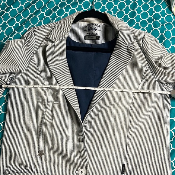 Only Denim Blazer - Picture 2 of 7